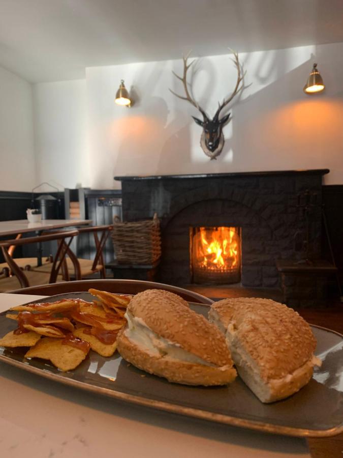Mocha Beans Westport Bed & Breakfast ภายนอก รูปภาพ